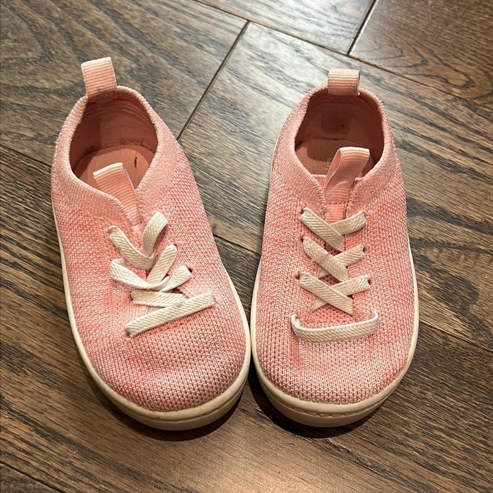 Carter’s pink tennis shoes size 5 walker toddler baby